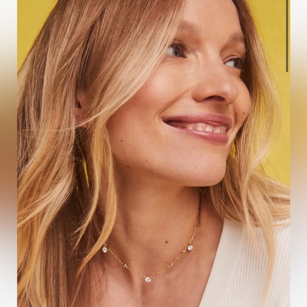 NWT Kendra Scott Jada Gold Strand Necklace in
White CZ - Picture 3 of 9